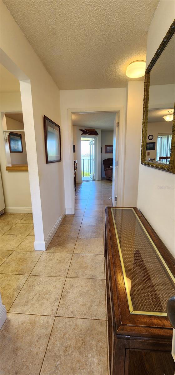 Listing photo id 1 for 1515 Pinellas Bayway S 9