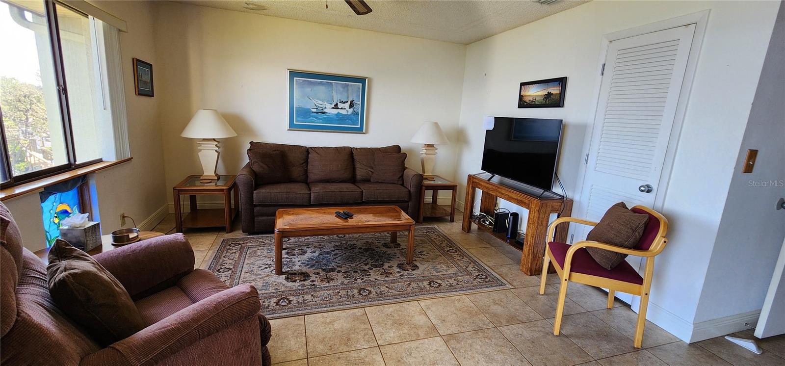 Listing photo id 2 for 1515 Pinellas Bayway S 9