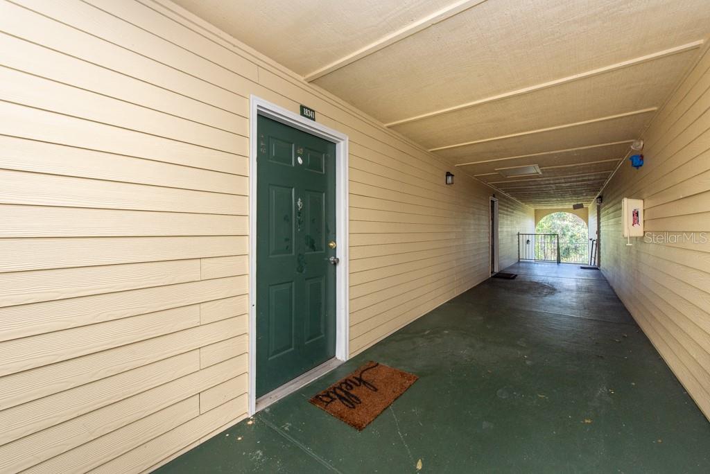 Image 7 of 42 For 18341 Bridle Club Drive