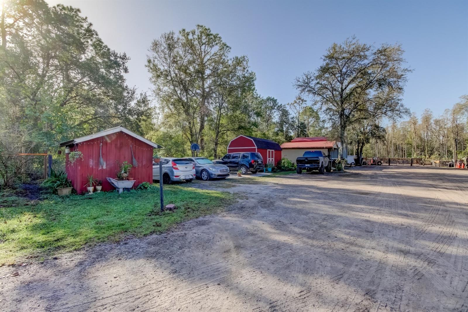 Image 39 of 79 For 2620 Forestland Drive