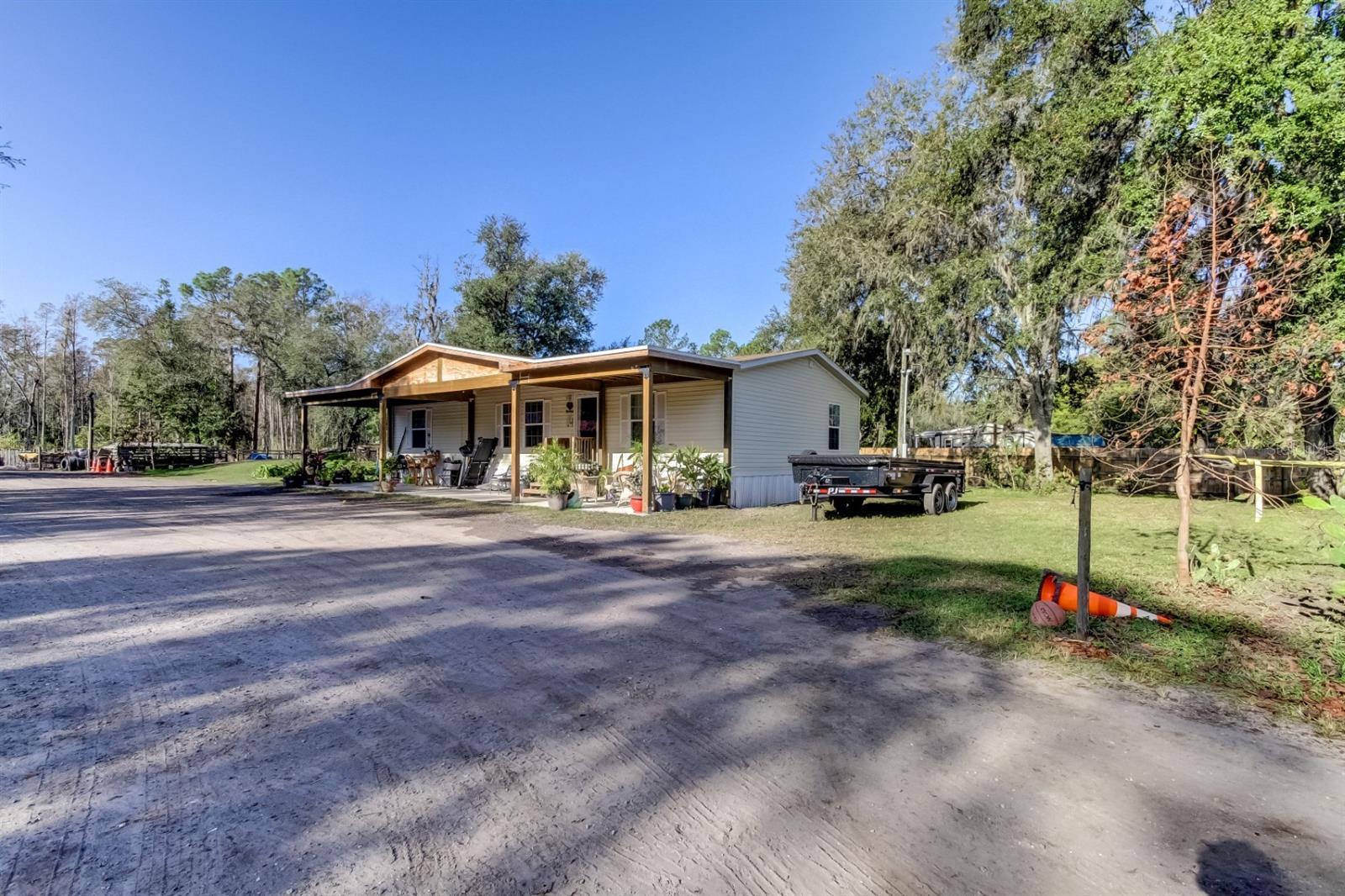 Image 40 of 79 For 2620 Forestland Drive