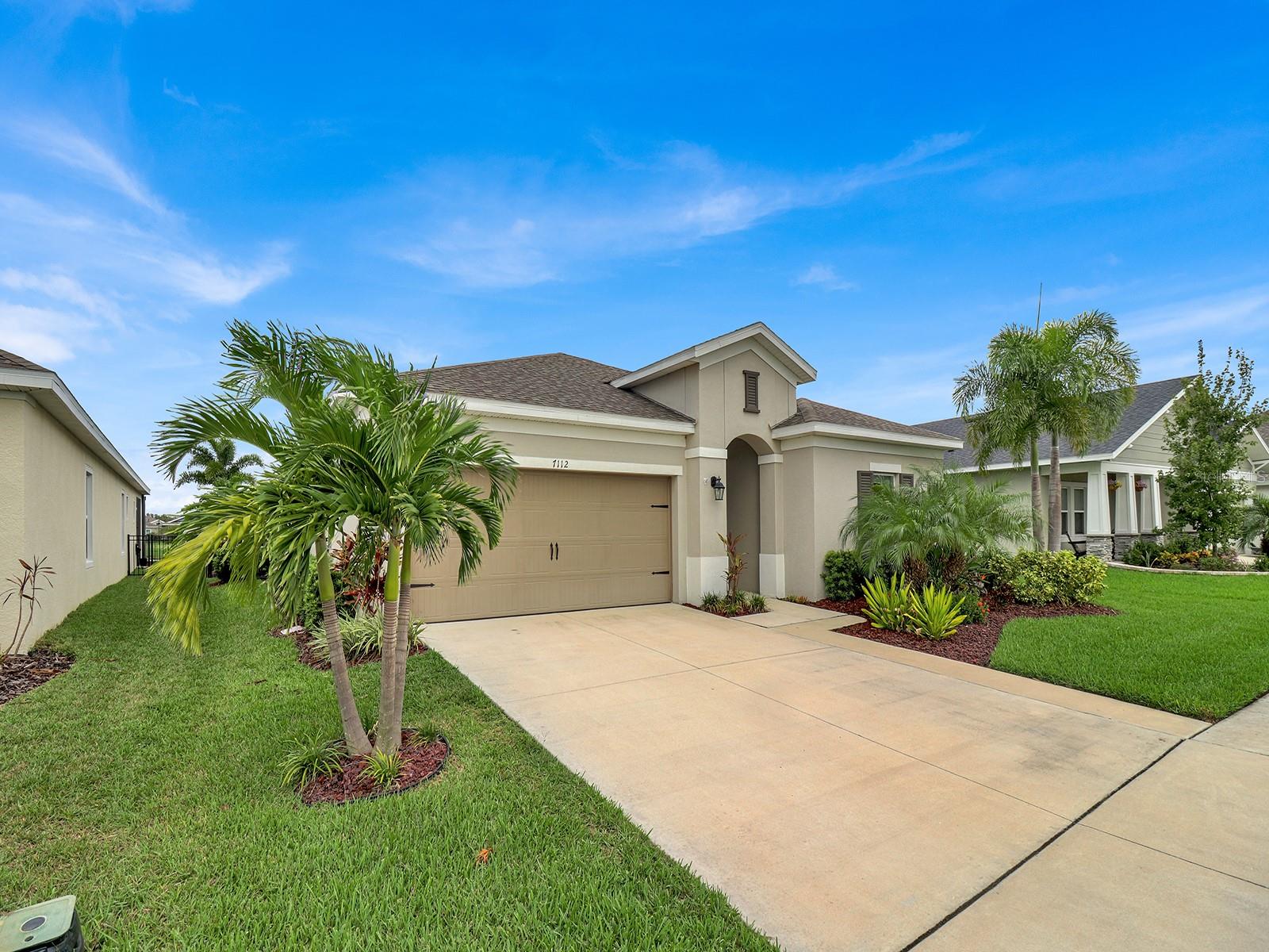 Image 3 of 100 For 7112 Estero Court