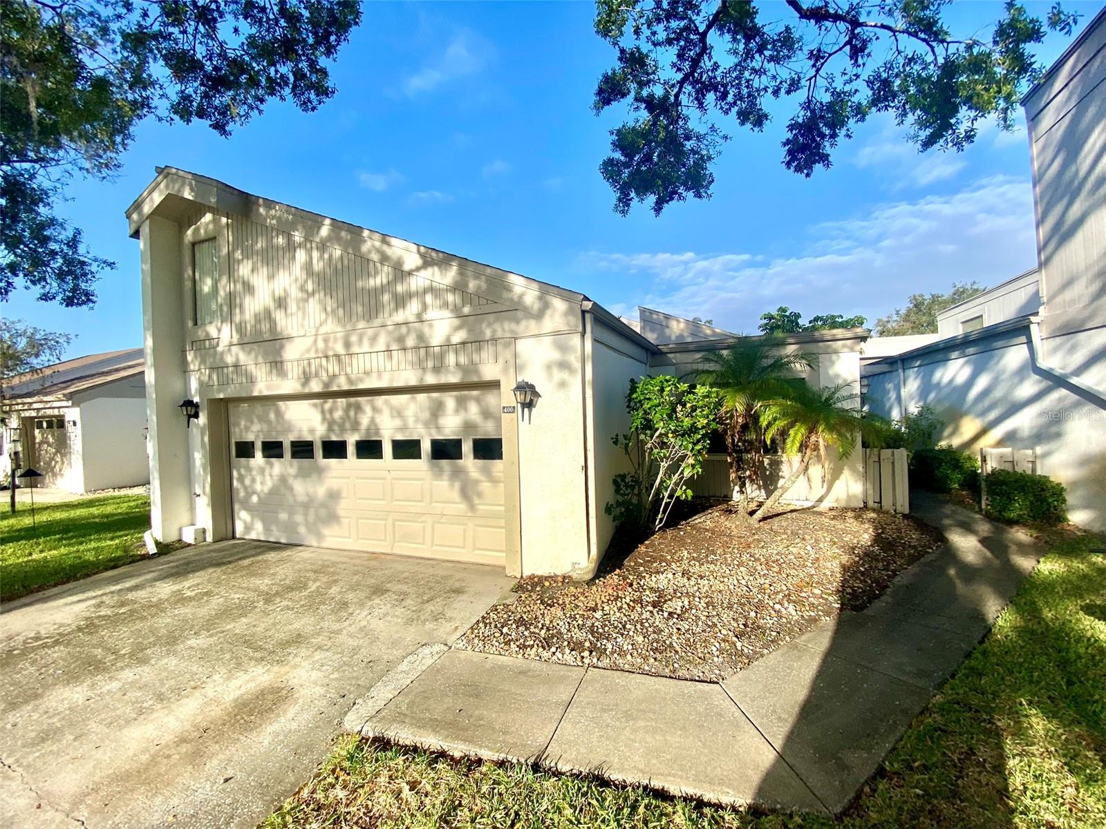 Details for 400 Woodlands Drive, OLDSMAR, FL 34677