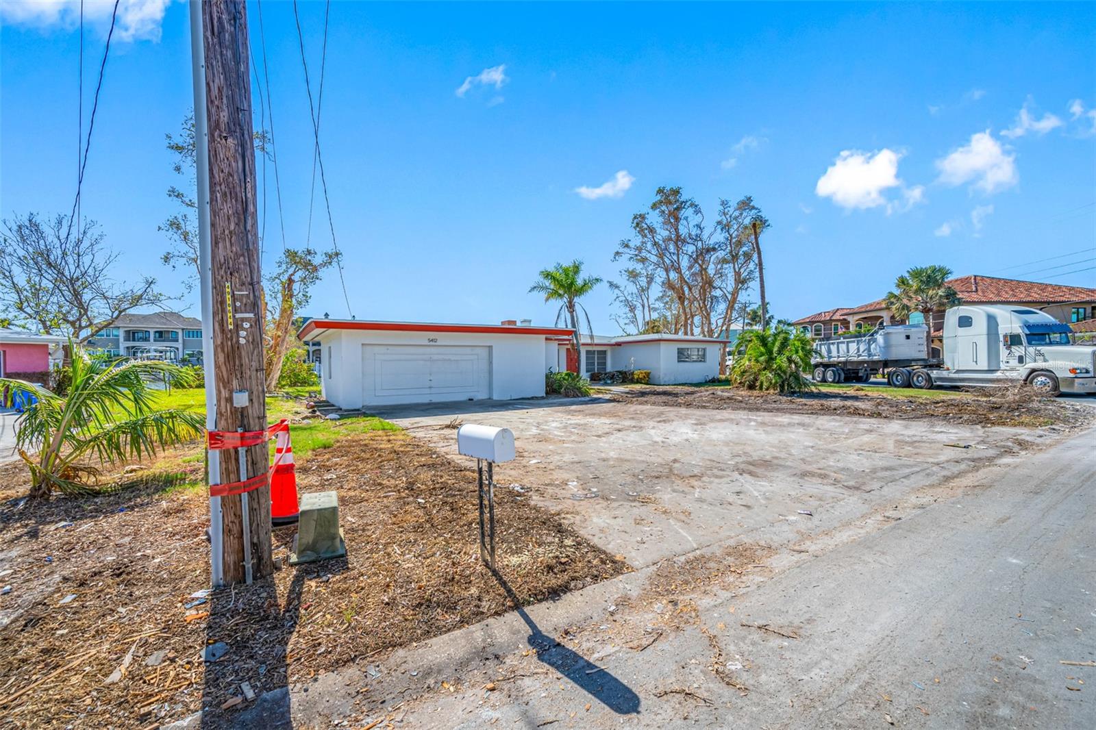 Image 28 of 31 For 5412 Pali Way