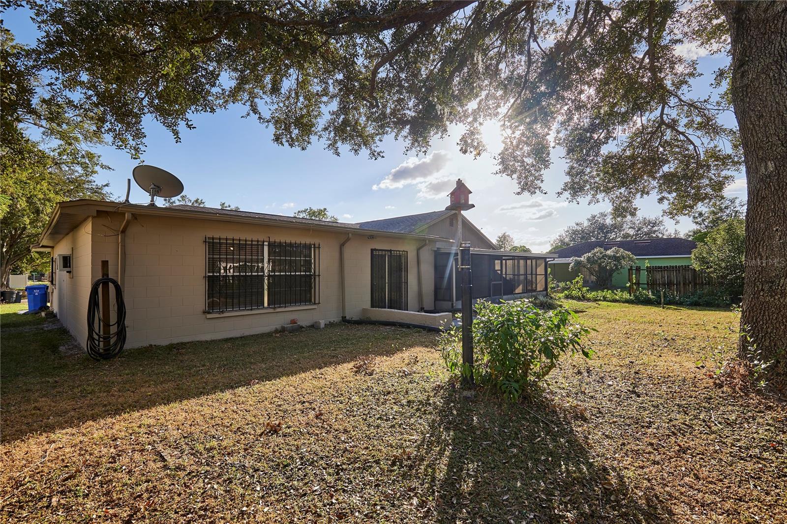 Image 8 of 53 For 1906 Cedarbrooke Drive