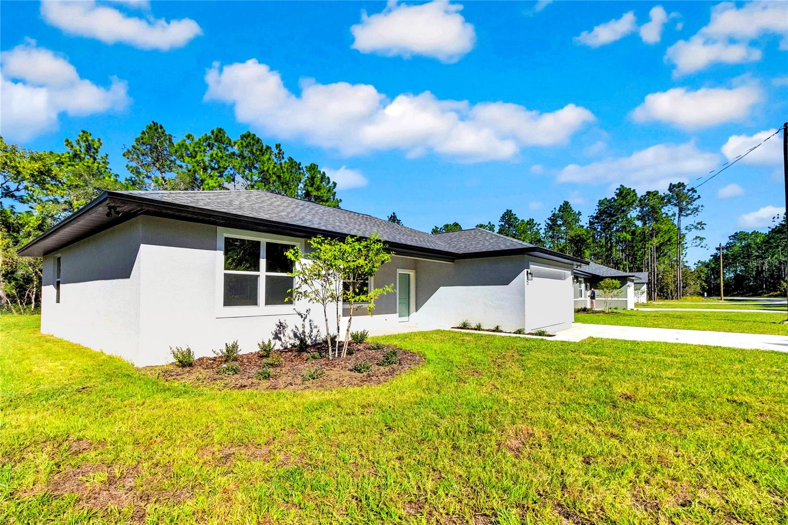 Listing photo id 48 for 8090 Santos Drive