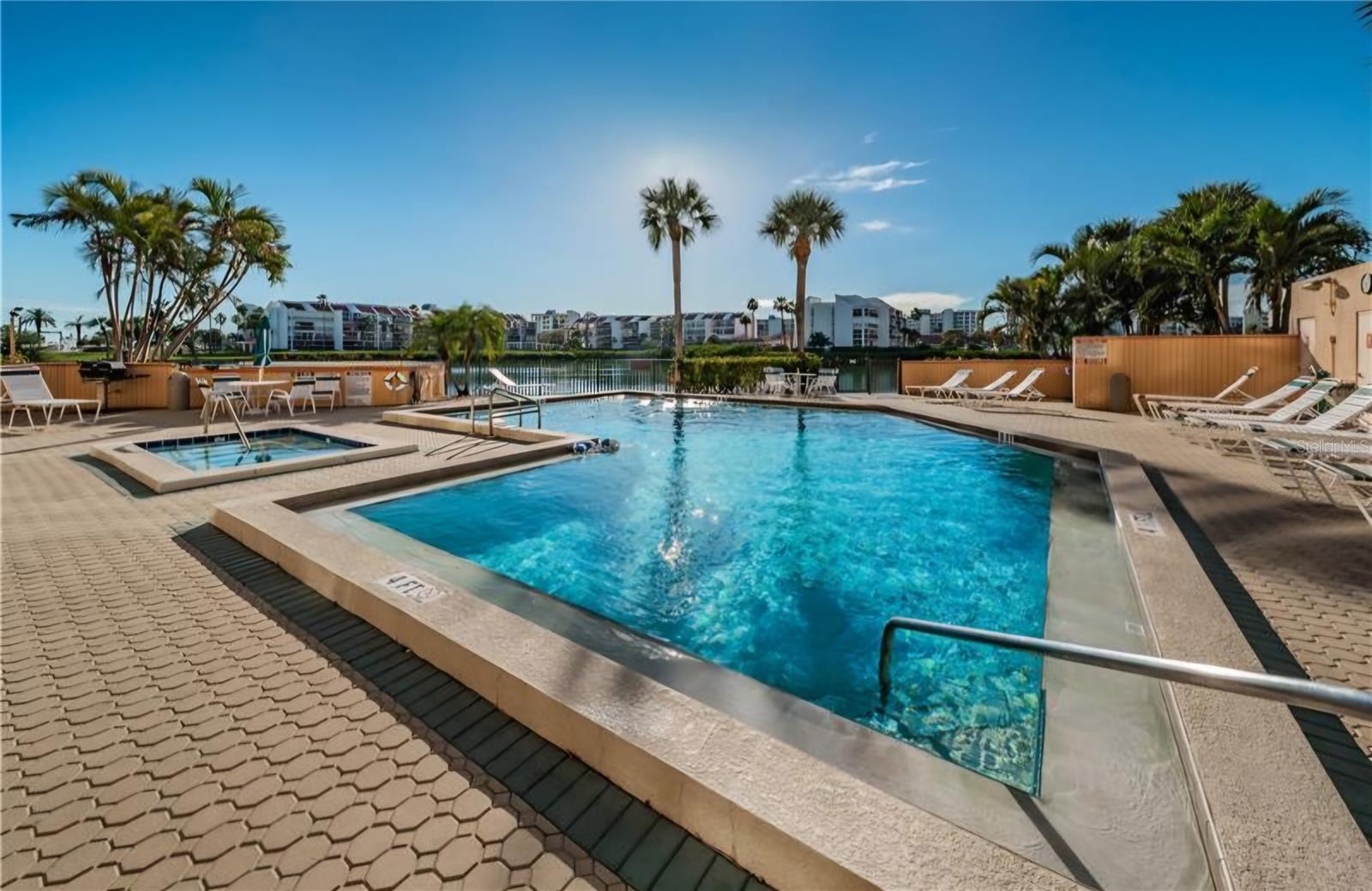 Image 20 of 35 For 7625 Sun Island Drive S 101