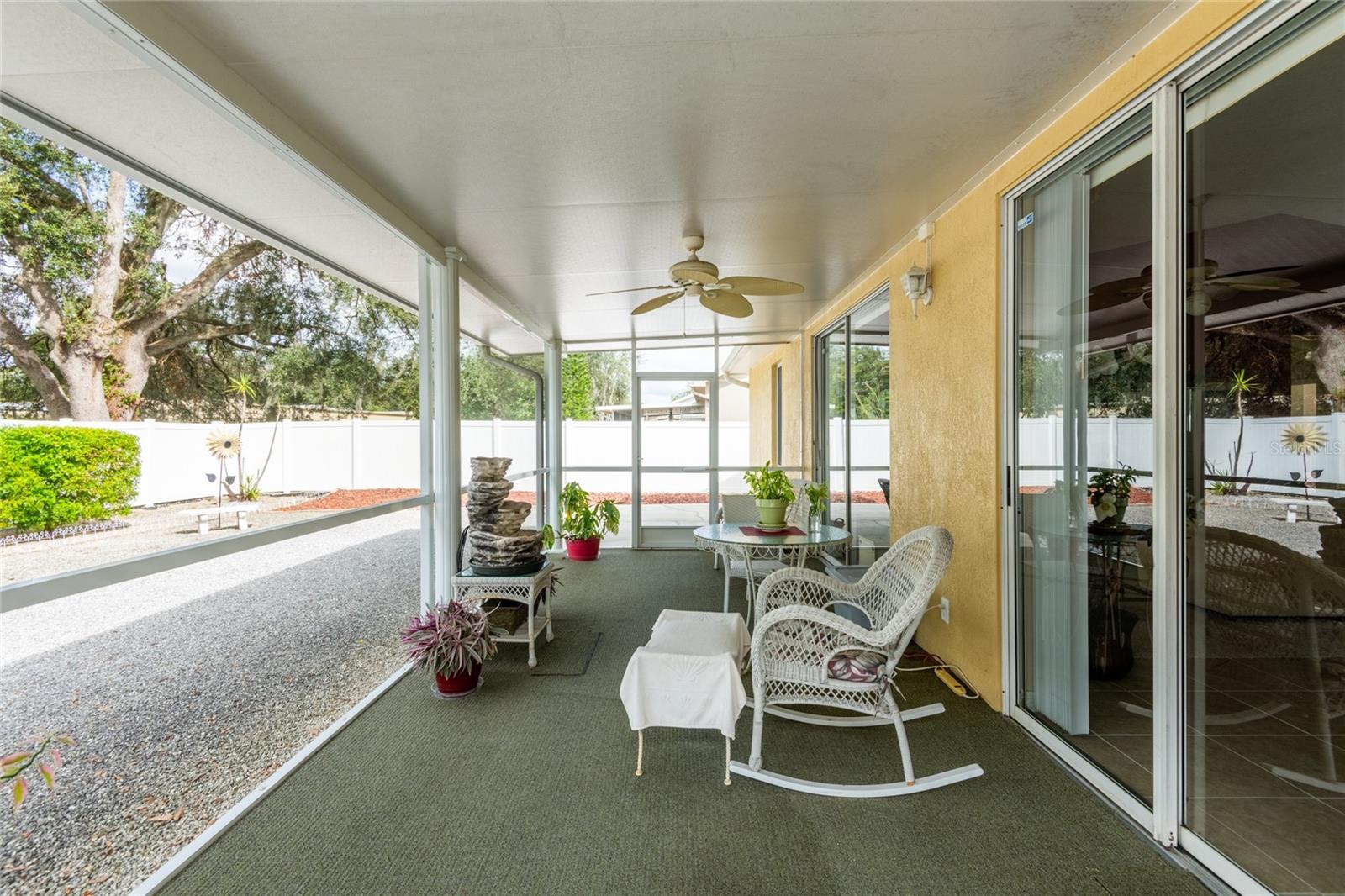 Image 22 of 28 For 24617 Laurel Ridge Drive