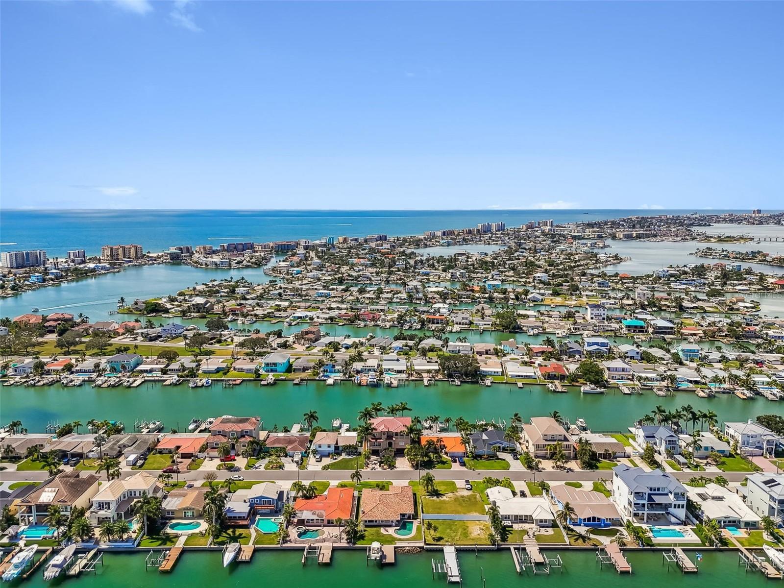 Image 91 of 100 For 529 Johns Pass Avenue