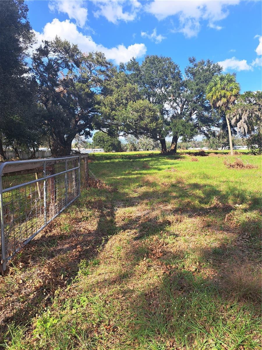 Listing Details for 37435 Chancey Road, ZEPHYRHILLS, FL 33541