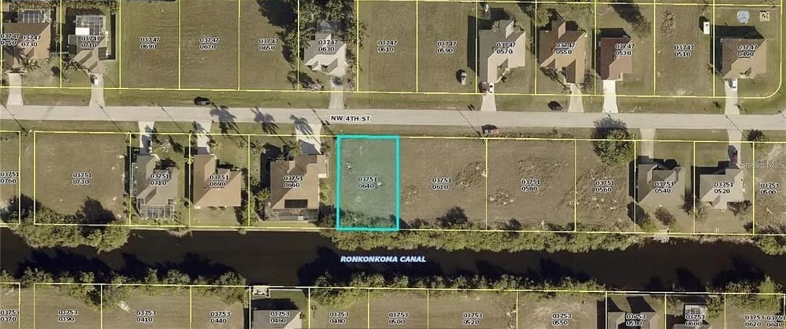 Details for 2042 4th Street, CAPE CORAL, FL 33993