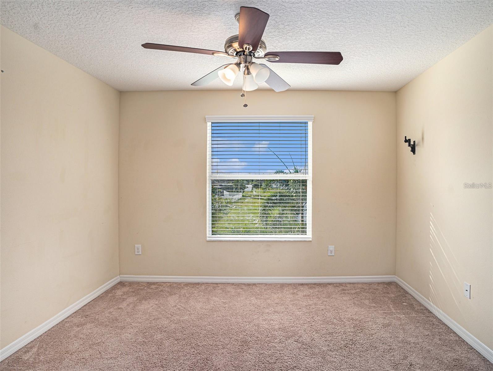 Image 21 of 25 For 2411 Birds Eye Court