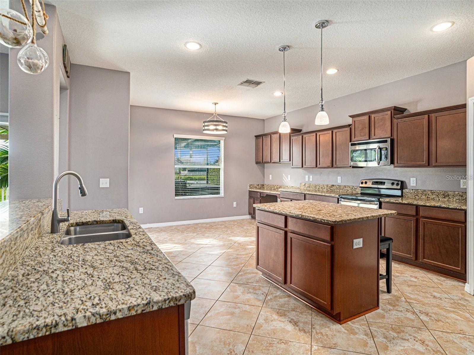 Image 8 of 25 For 2411 Birds Eye Court