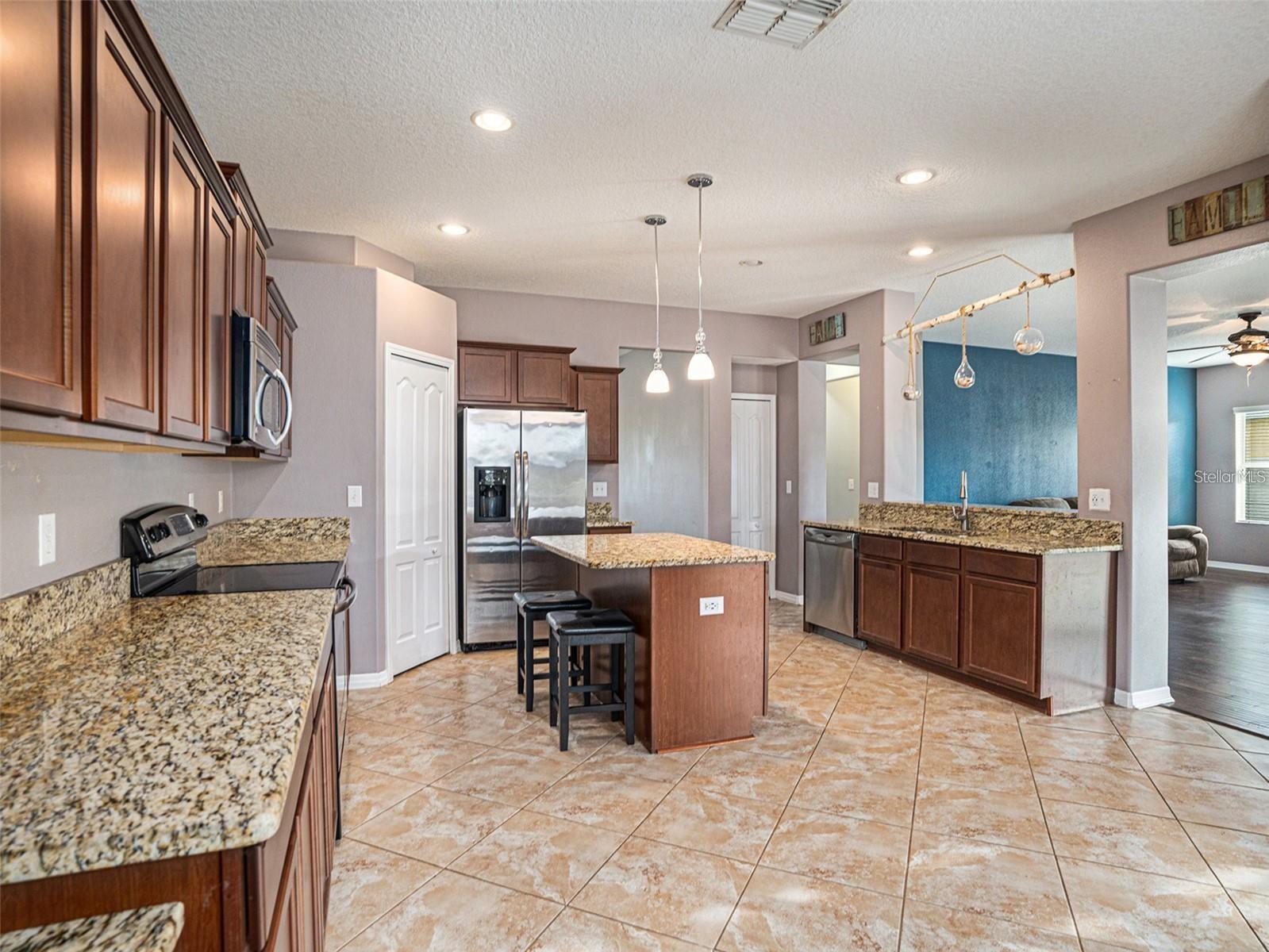 Image 9 of 25 For 2411 Birds Eye Court