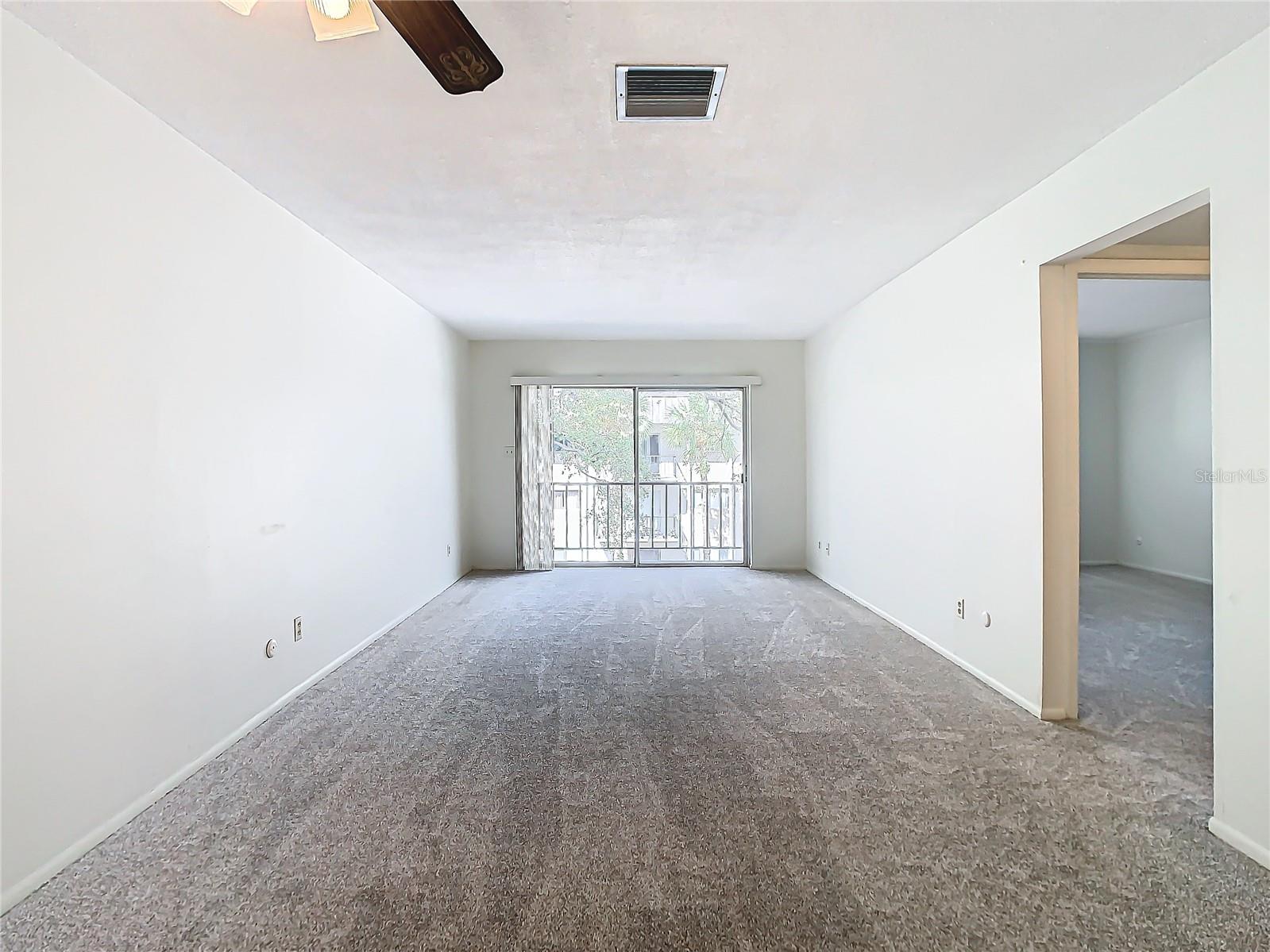 Image 15 of 30 For 4611 Fig Street 303