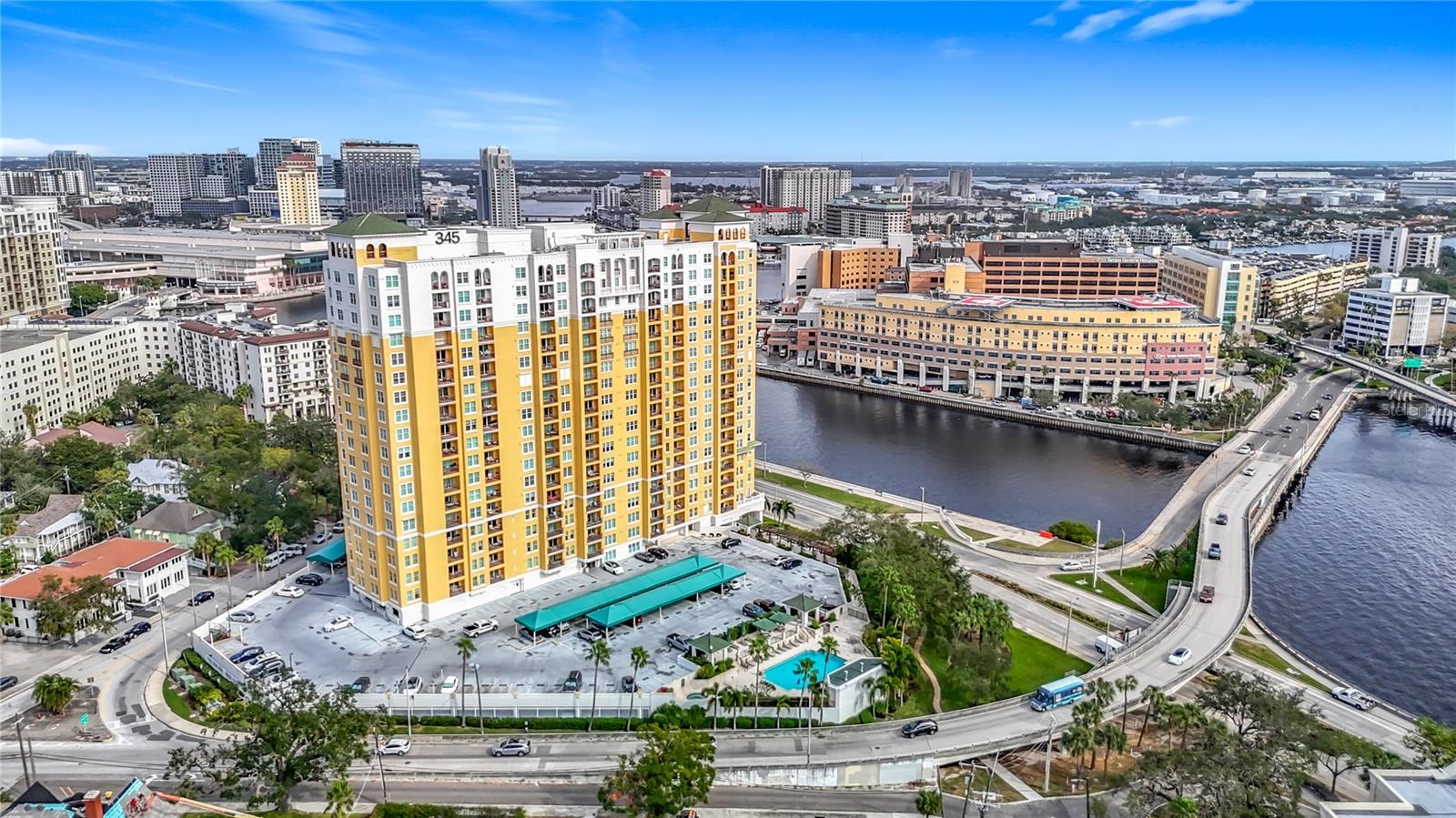 Image 57 of 58 For 345 Bayshore Boulevard 610
