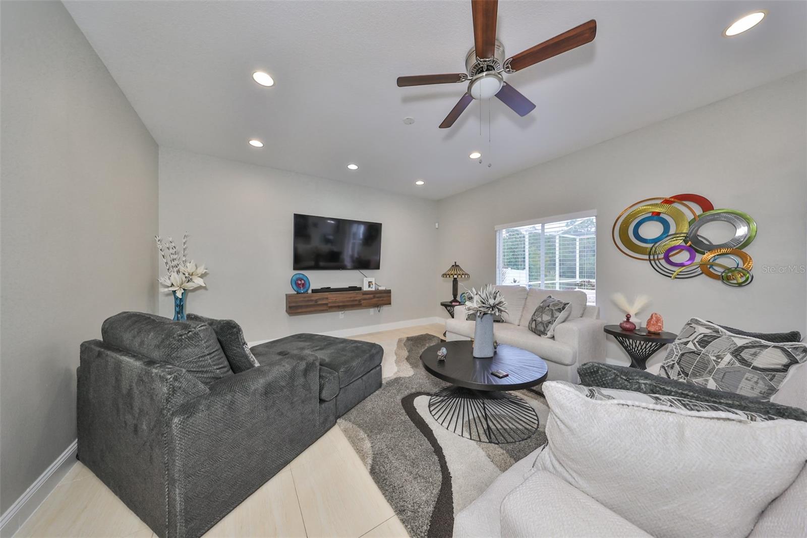 Image 18 of 62 For 26943 Coral Springs Drive