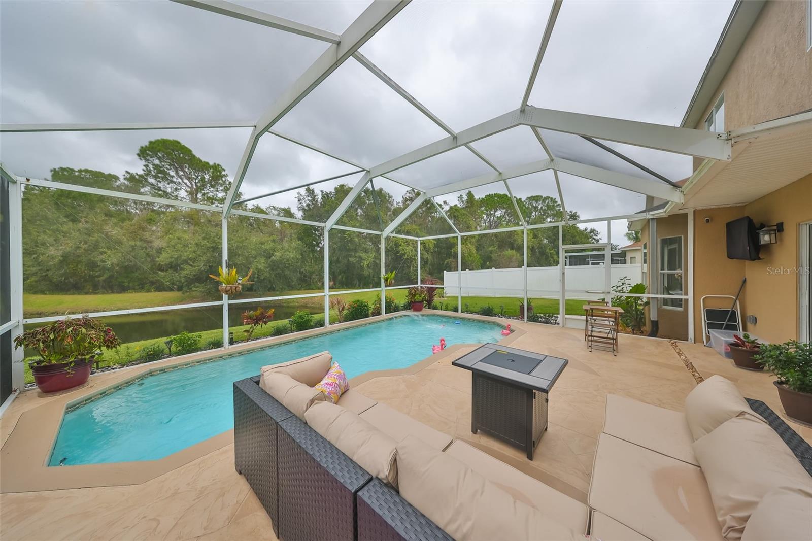 Image 49 of 62 For 26943 Coral Springs Drive