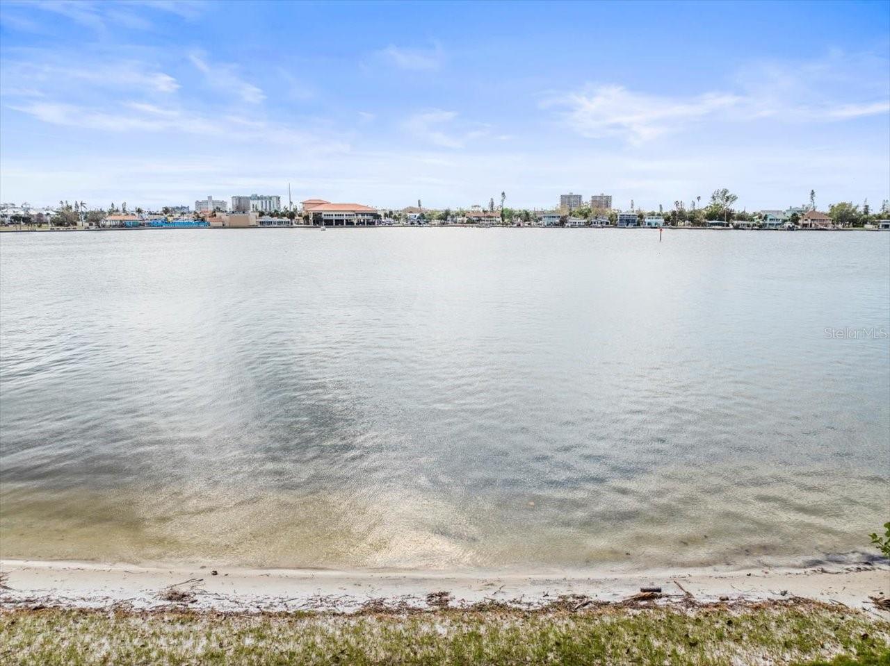 Image 47 of 65 For 7872 Sailboat Key Boulevard S 303