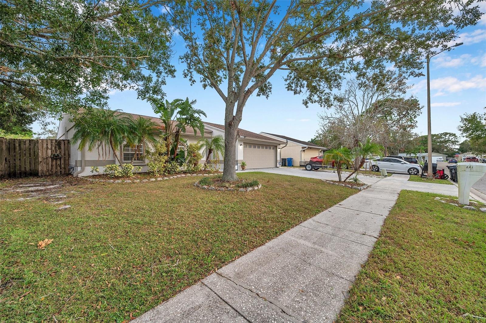 Details for 641 Bay Lake Trail, OLDSMAR, FL 34677