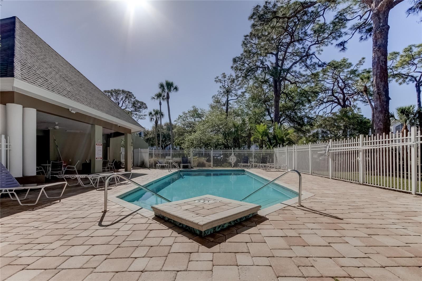 Listing photo id 54 for 9732 Indian Key Trail 113