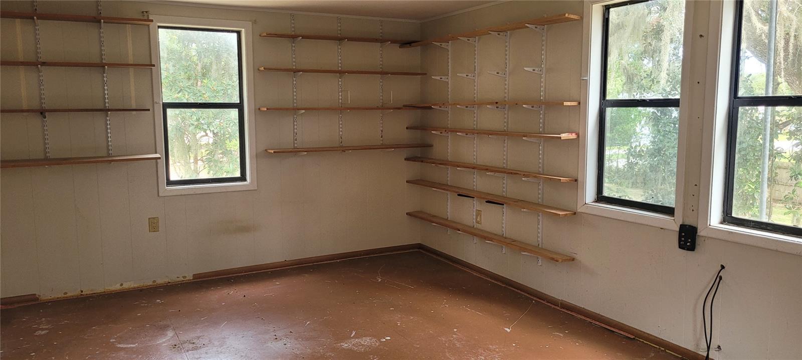 Image 9 of 20 For 242 Oak Hill Road