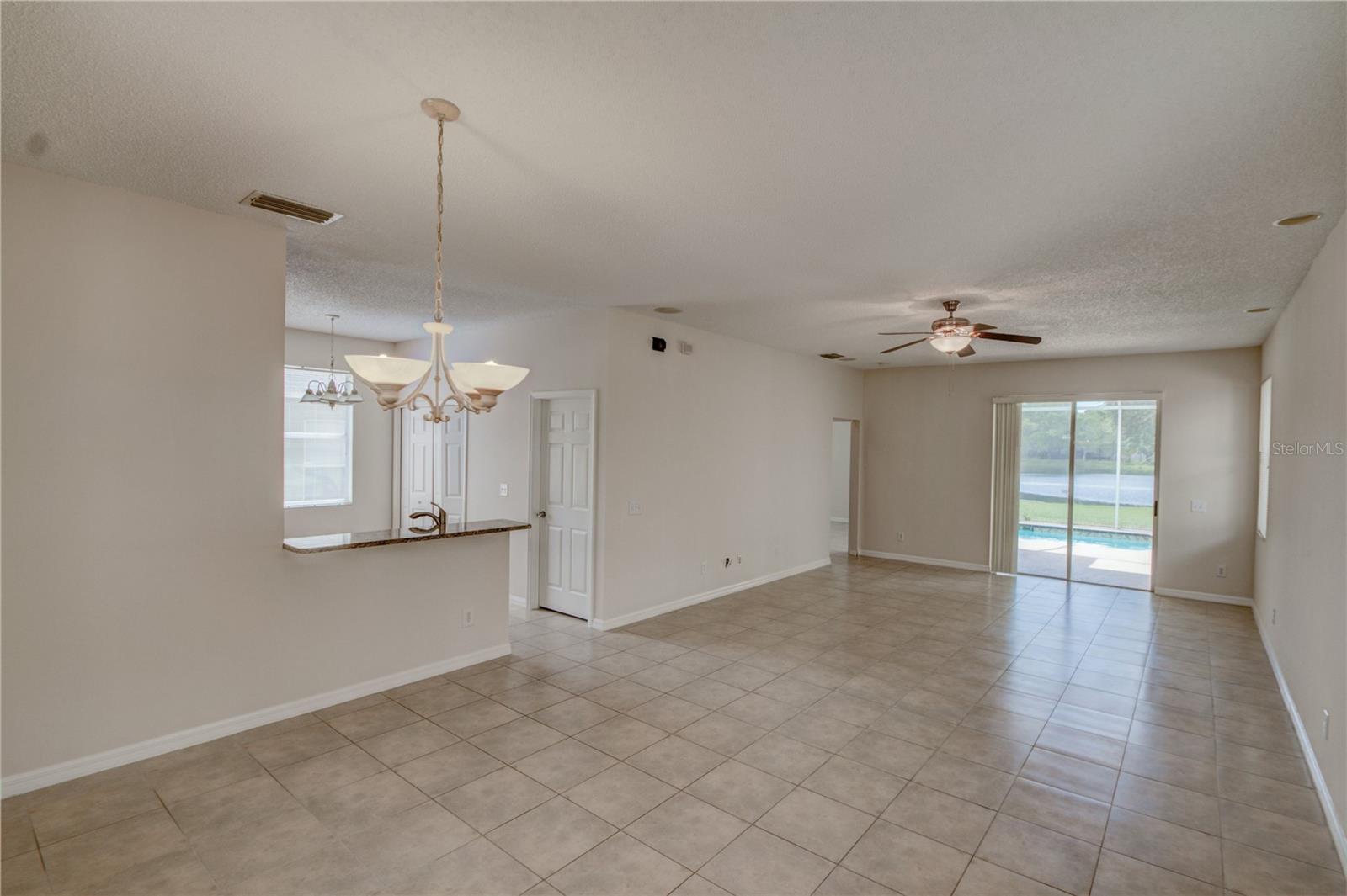 Image 4 of 21 For 7238 Bellingham Oaks Boulevard