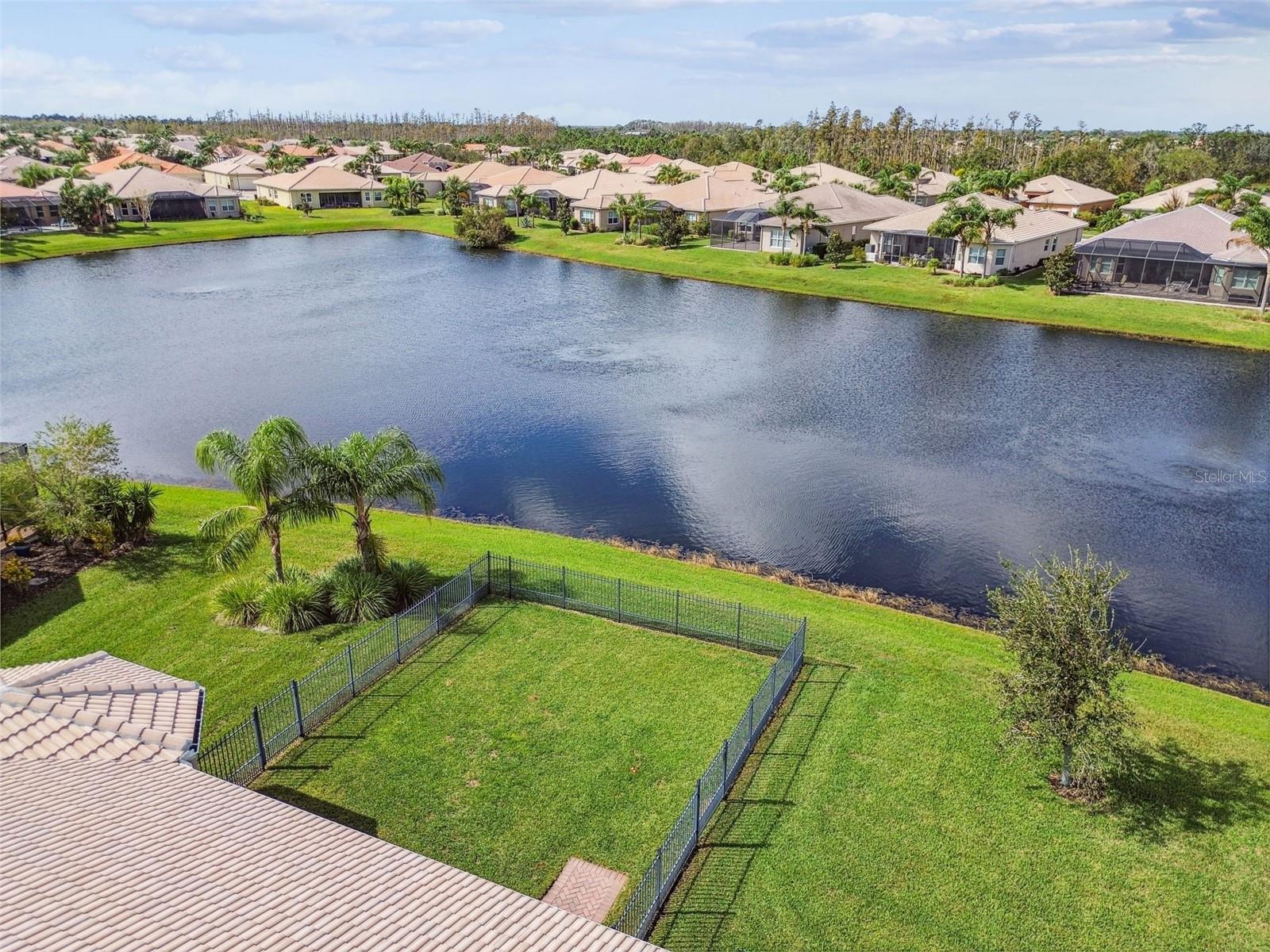 Image 48 of 75 For 15940 Cape Coral Drive