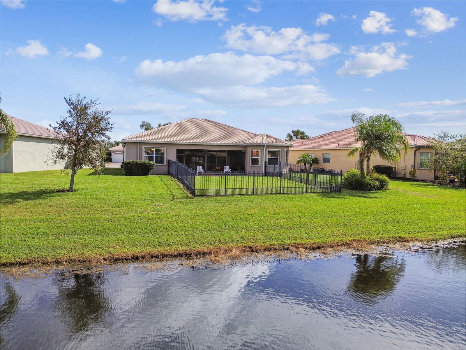 Image 61 of 75 For 15940 Cape Coral Drive