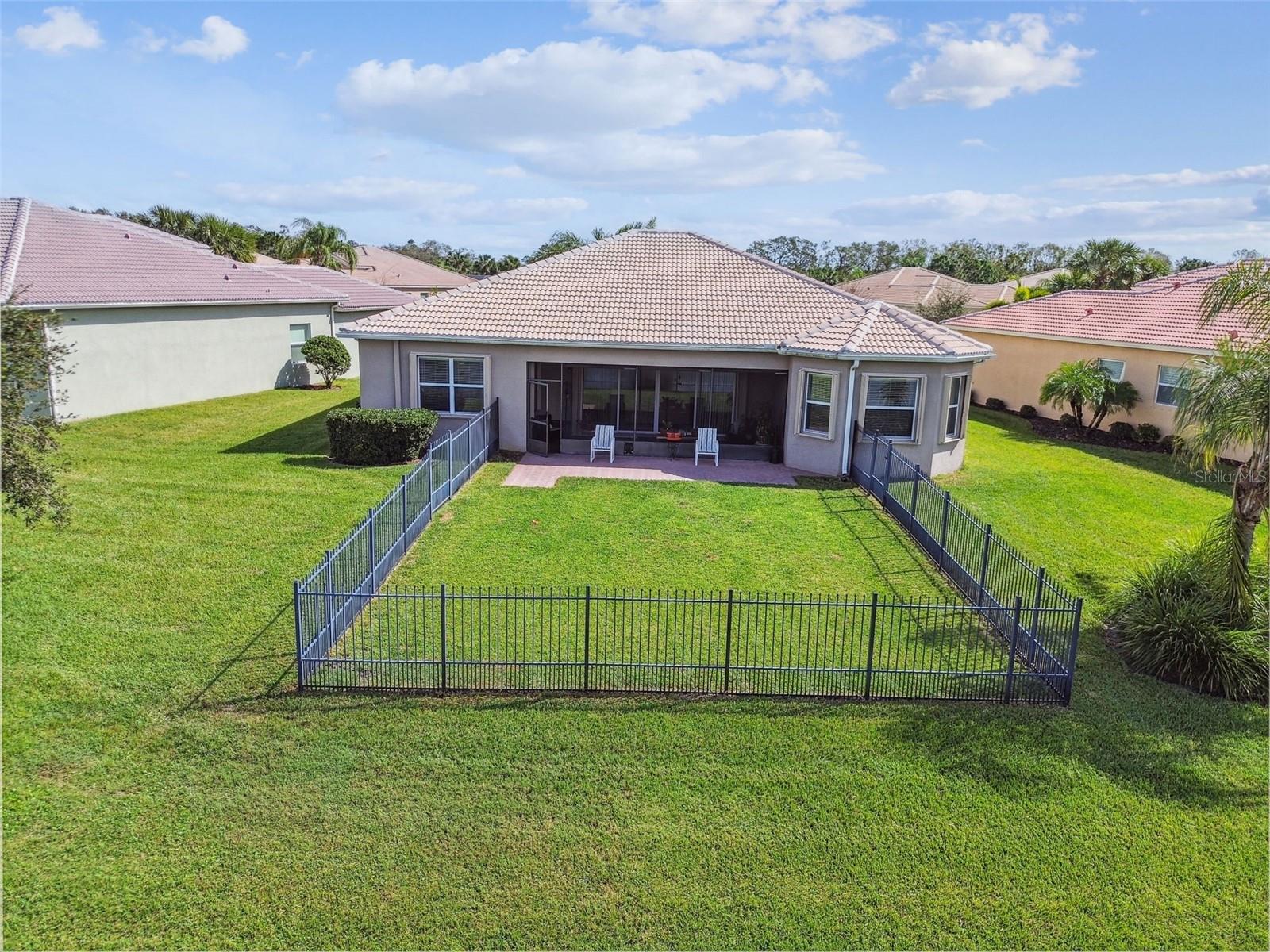 Image 65 of 75 For 15940 Cape Coral Drive