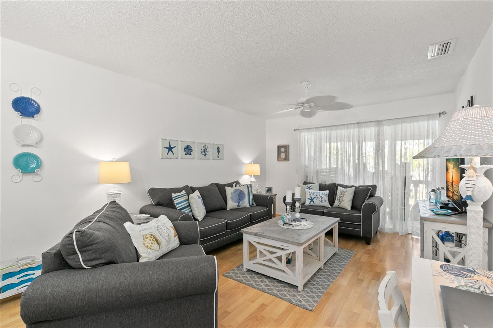 Image 3 of 32 For 1250 Pinellas Avenue 1013