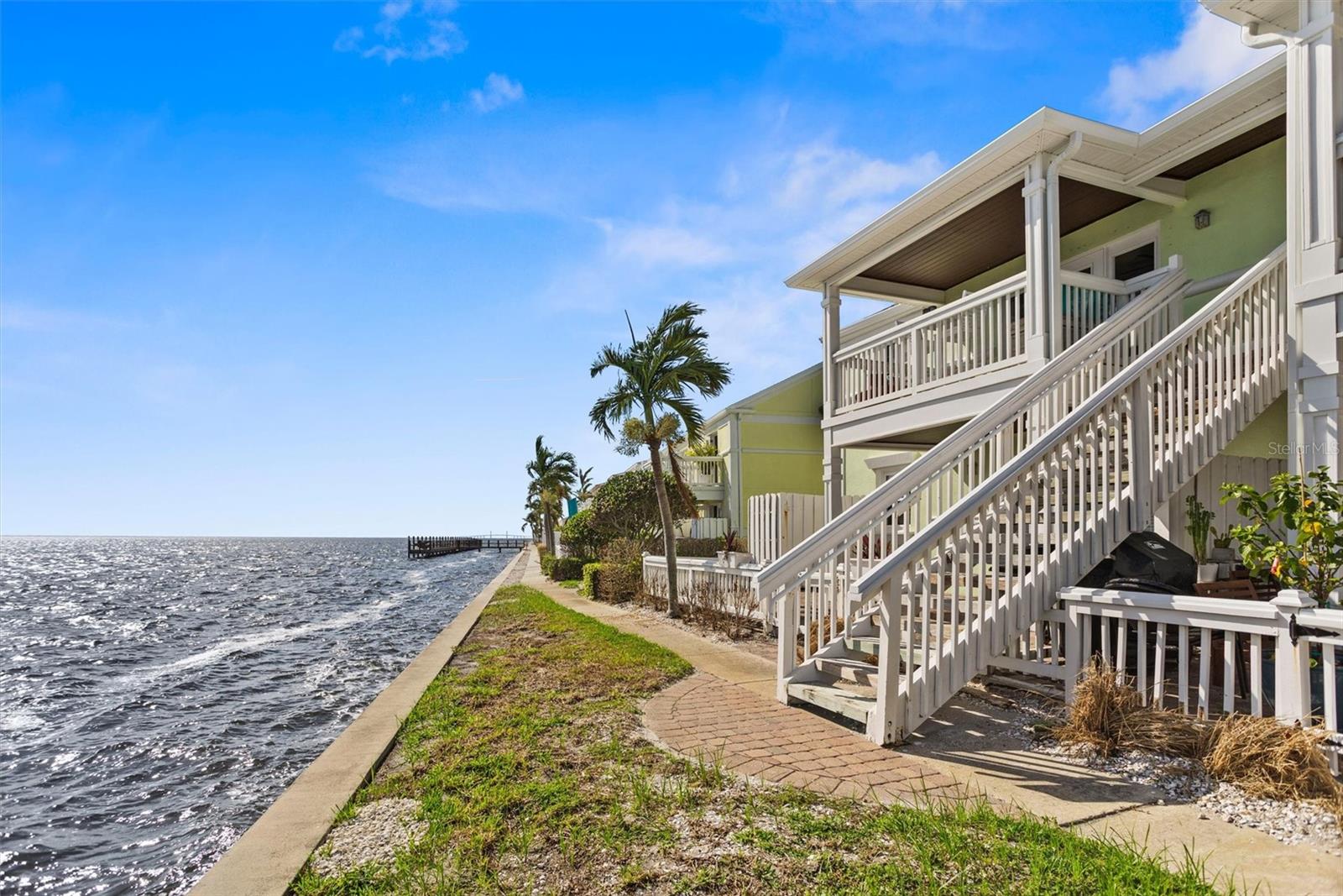 Image 18 of 54 For 4890 Coquina Key Drive Se D