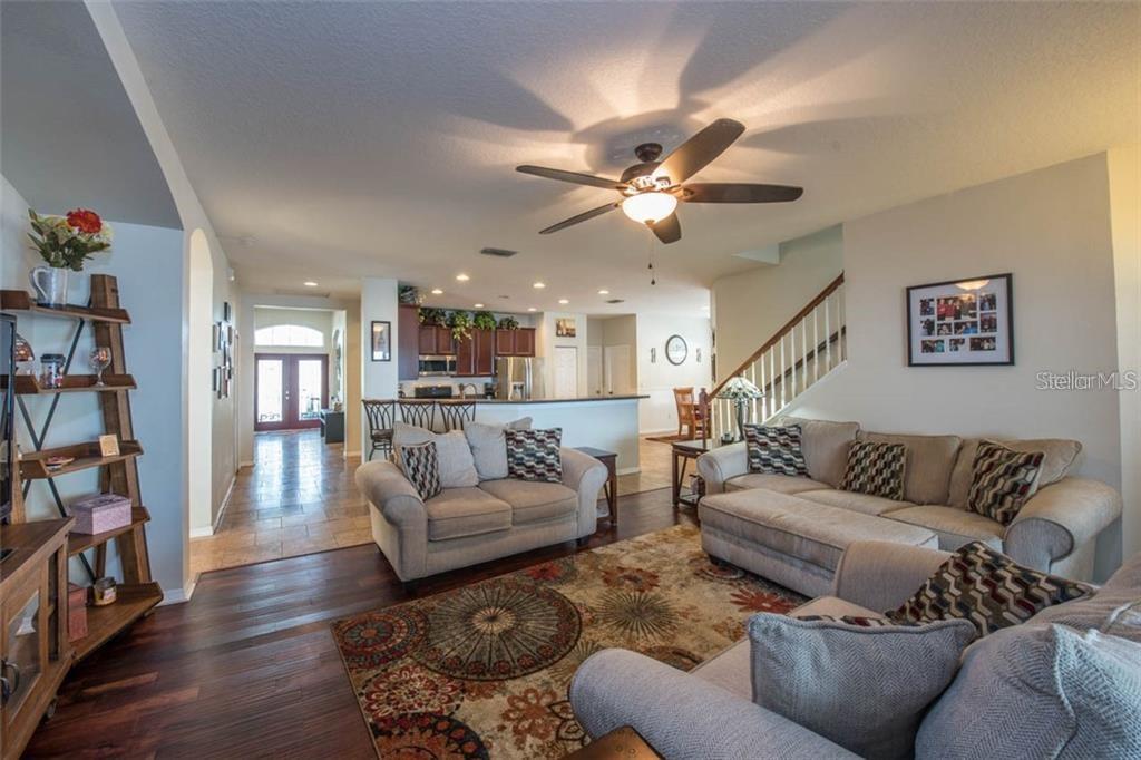 Image 10 of 38 For 1742 Mira Lago Circle