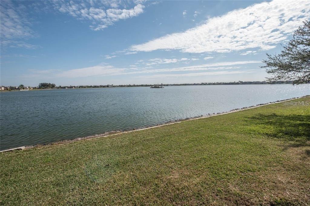 Image 32 of 38 For 1742 Mira Lago Circle
