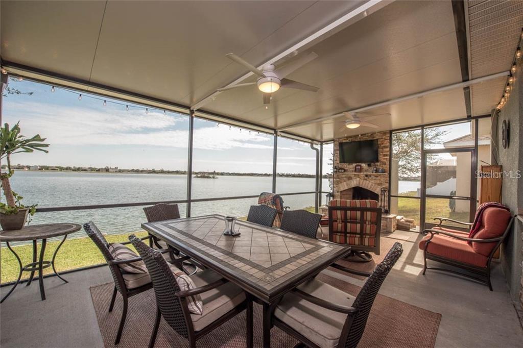 Image 7 of 38 For 1742 Mira Lago Circle