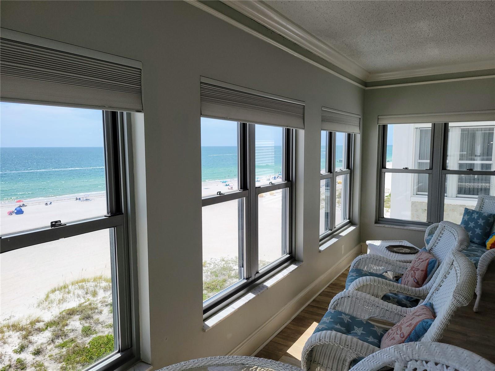 Image 11 of 40 For 4950 Gulf Boulevard 605