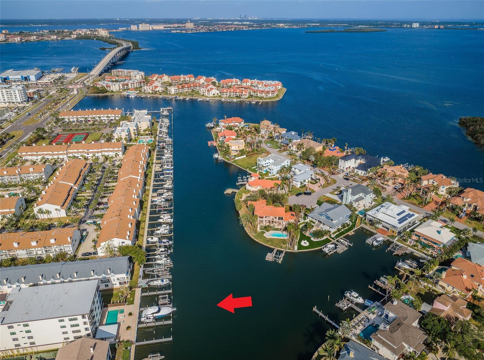 Listing photo id 89 for 455 Pinellas Bayway S 2b