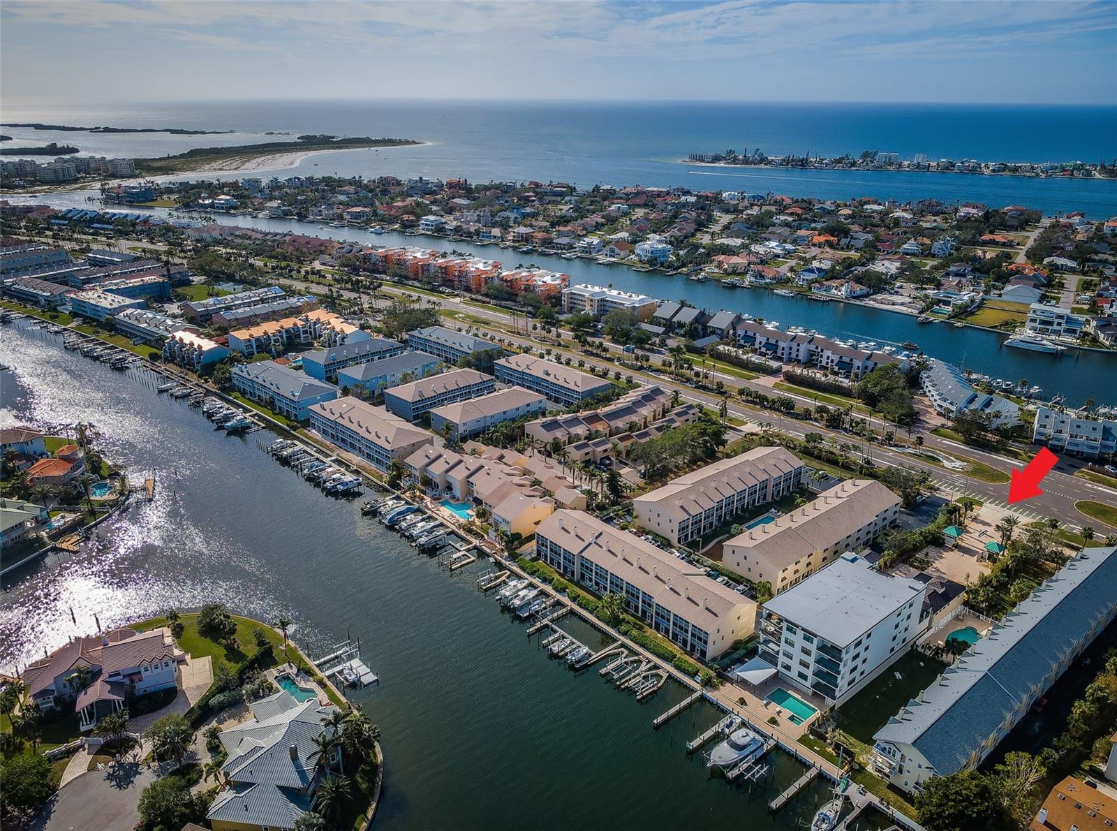 Listing photo id 90 for 455 Pinellas Bayway S 2b