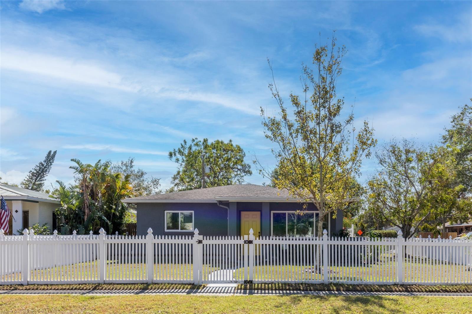 Details for 4766 7th Avenue N, SAINT PETERSBURG, FL 33713