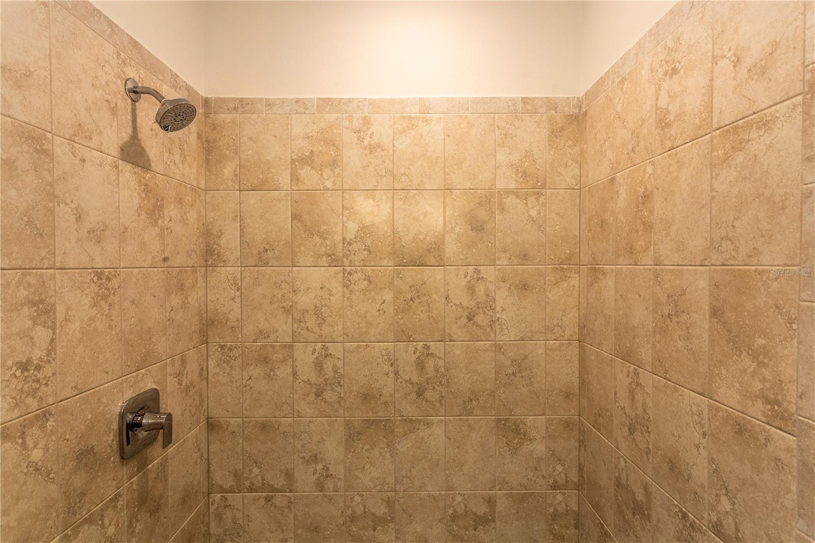 Image 17 of 38 For 25434 Colon Drive