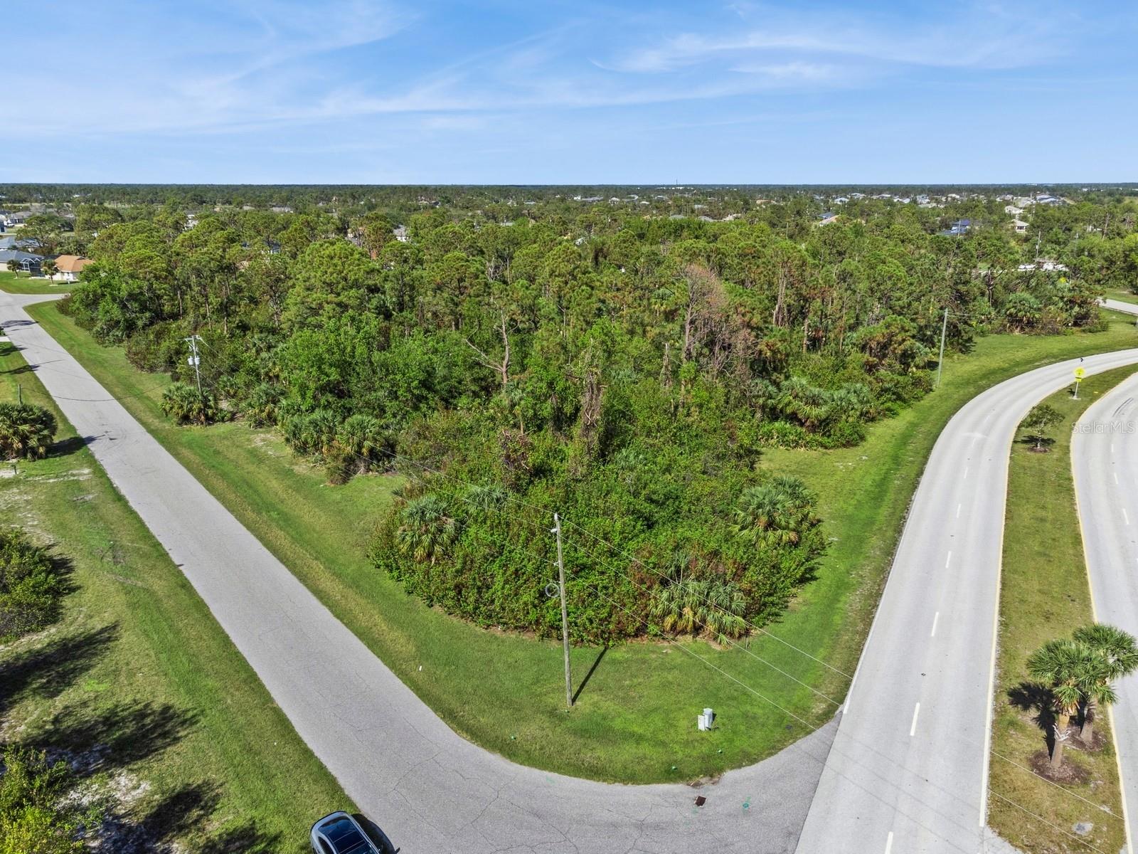 Details for 102 Antilla Drive, ROTONDA WEST, FL 33947