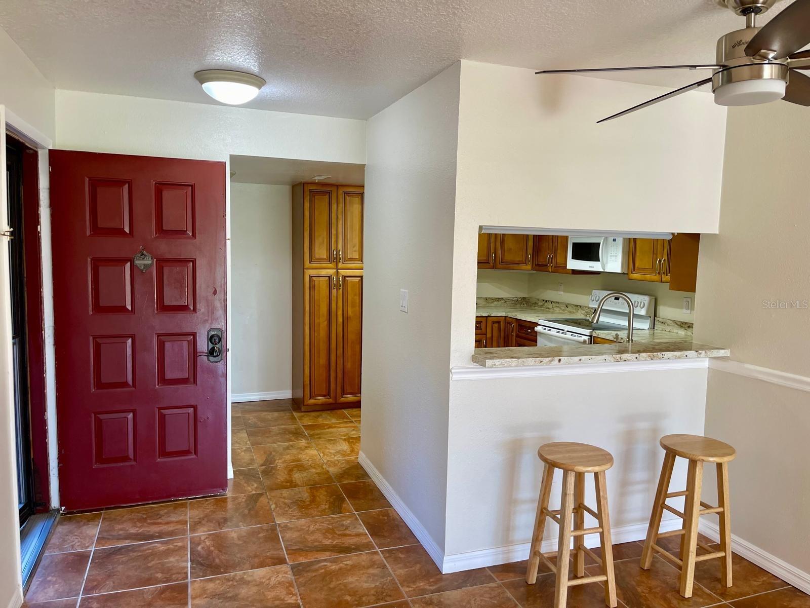 Image 11 of 63 For 2671 Sabal Springs Circle 102