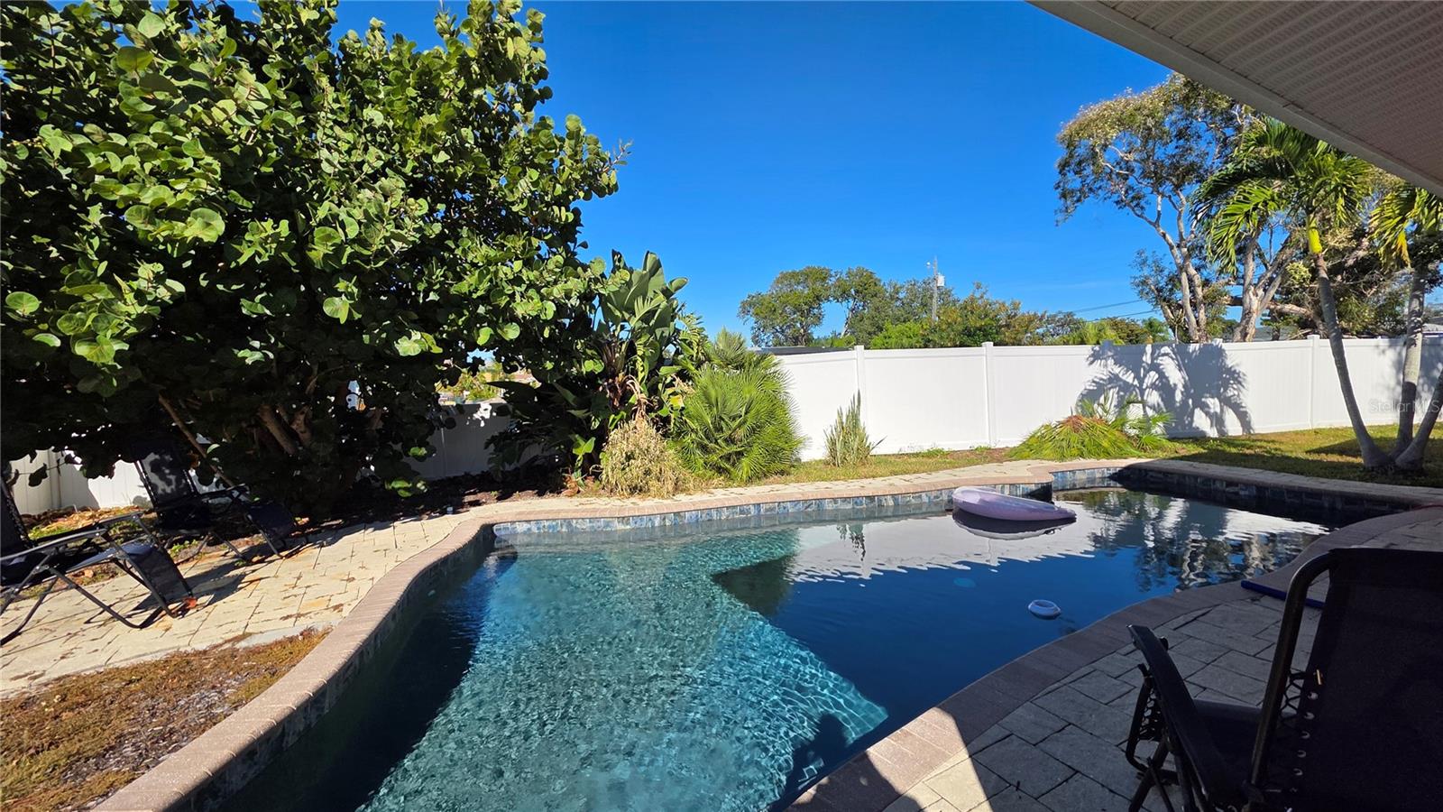 Image 45 of 78 For 552 Trade Winds Drive