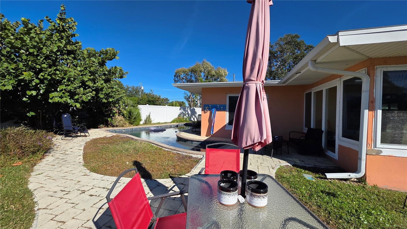 Image 49 of 78 For 552 Trade Winds Drive