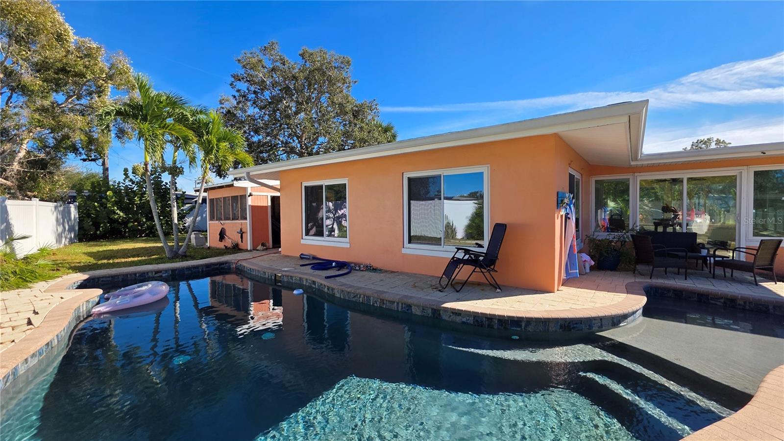 Image 55 of 78 For 552 Trade Winds Drive