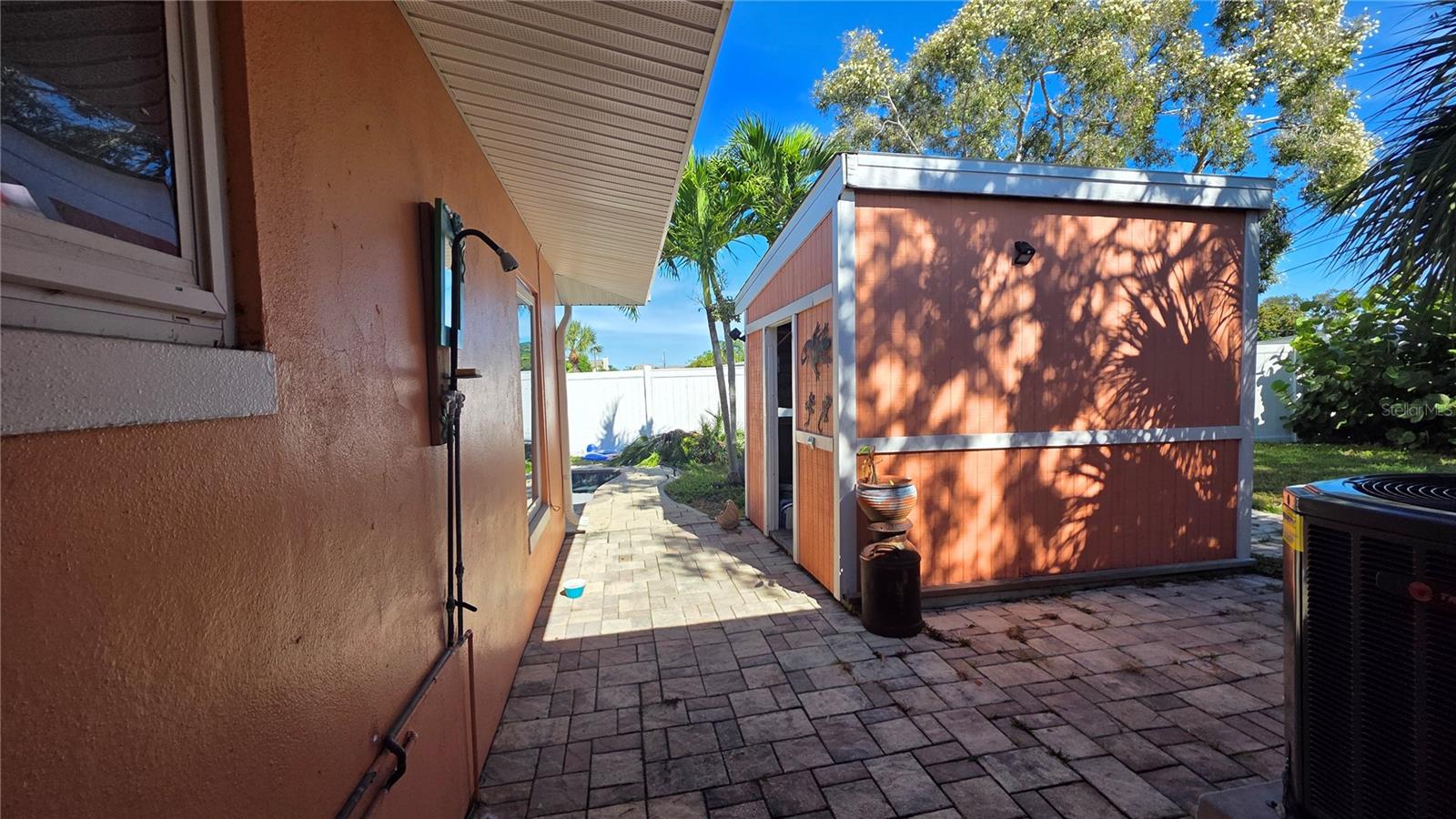 Image 74 of 78 For 552 Trade Winds Drive