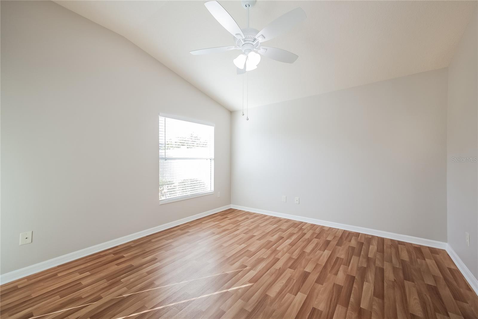 Image 8 of 16 For 2294 Trailwinds Terrace