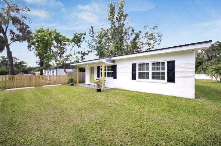 Details for 5121 10th Street, ZEPHYRHILLS, FL 33542