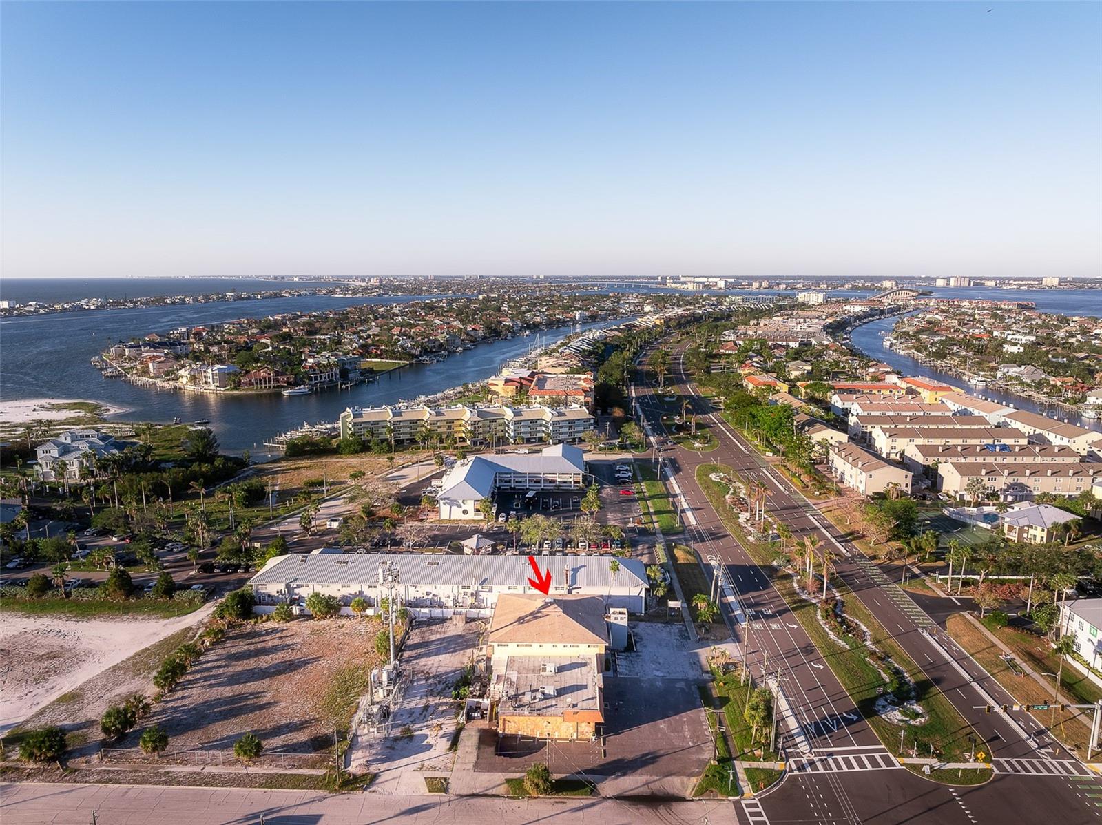 Image 6 of 83 For 1130 Pinellas Bayway S