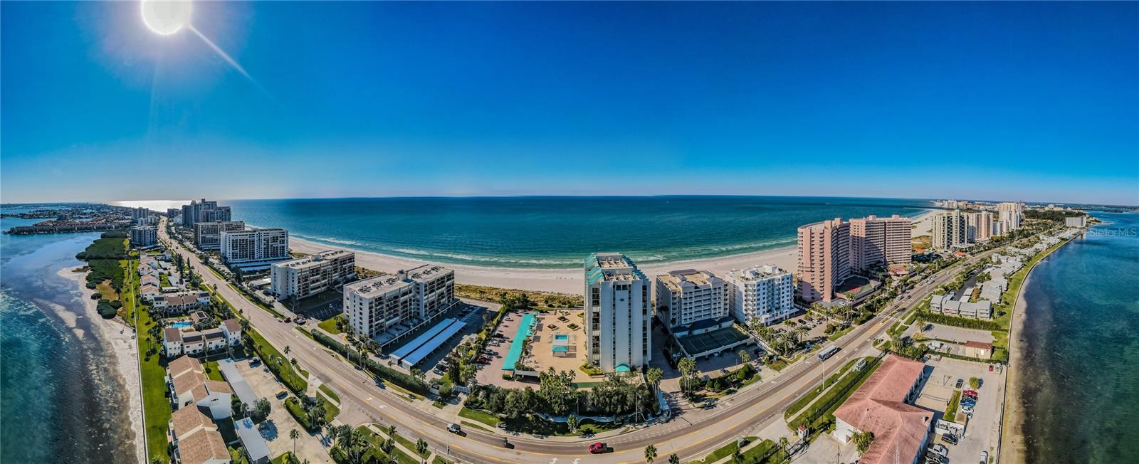 Image 4 of 94 For 1390 Gulf Boulevard 1204